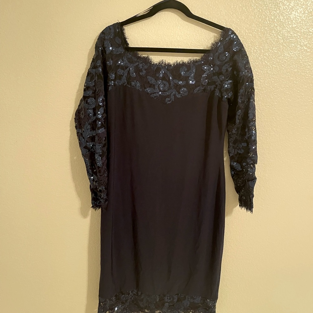 Marina sequence lace, Dark blue mid length woman’s dress - Picture 3 of 7